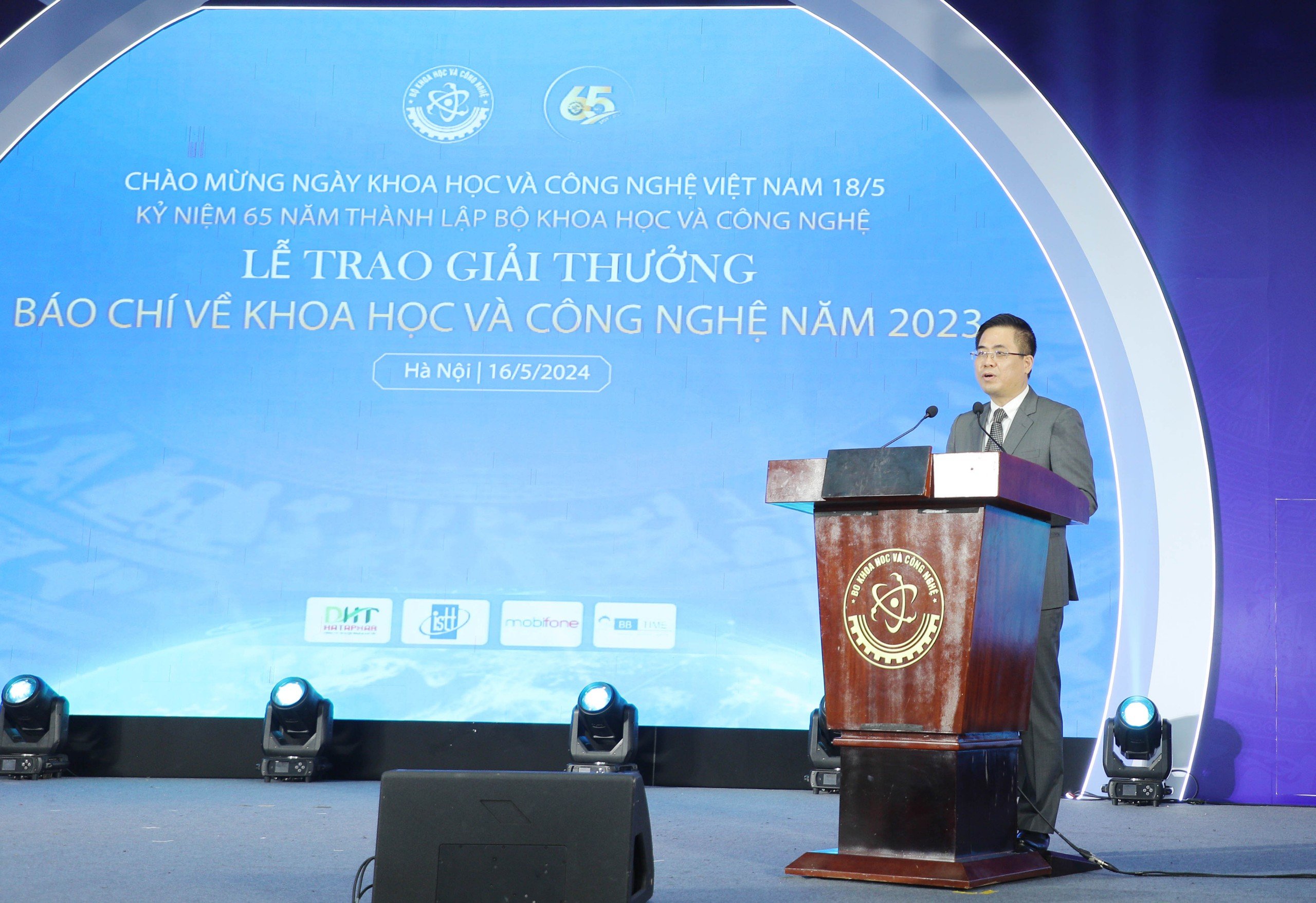 Trao Giải thưởng Báo chí về Khoa học và Công nghệ năm 2023