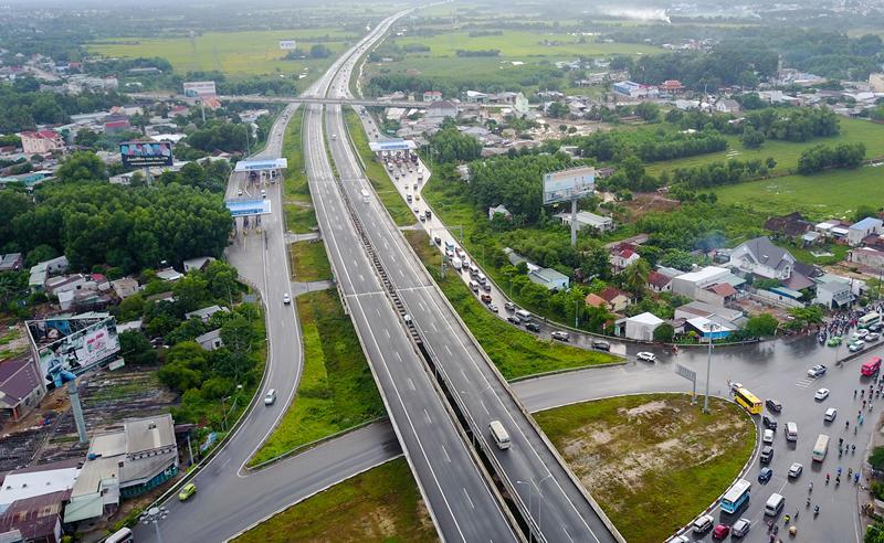 Nhanh chóng hoàn thiện và ban hành Quy chuẩn quốc gia về thiết kế đường cao tốc