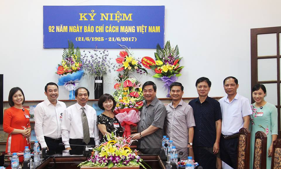 Gặp mặt kỷ niệm ngày Báo chí cách mạng Việt Nam và 40 năm thành lập Tạp chí Khoa học và Công nghệ Hải Dương