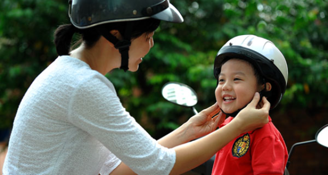 Mũ bảo hiểm thông minh sắp được tung ra thị trường để chống tai nạn giao thông