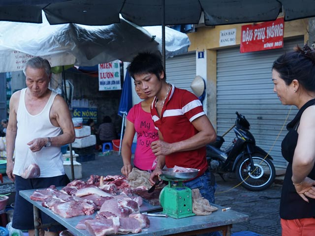 Phát hiện lợn ăn chất cấm phải tiêu hủy luôn