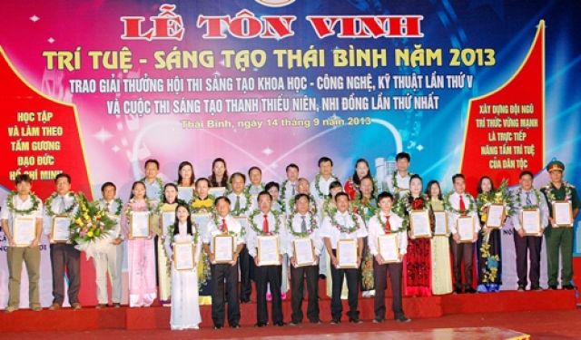 Xây dựng thành công phần mềm từ điển tiếng Việt cho học sinh