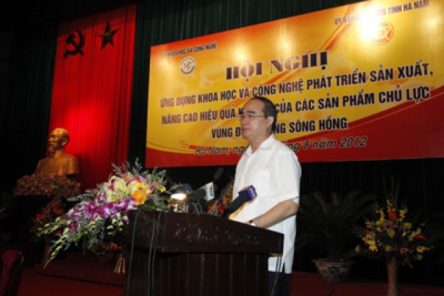 Gắn kết khoa học, công nghệ với phát triển kinh tế