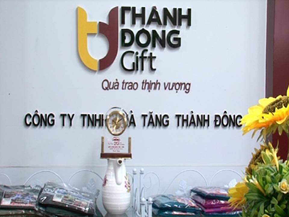 Công ty trách nhiệm hữu hạn quà tặng Thành Đông - Doanh nghiệp trẻ vươn lên khẳng định thương hiệu nhờ nâng cao năng suất, chất lượng sản phẩm